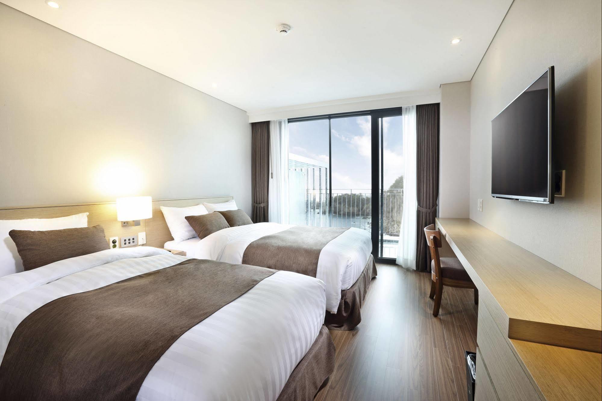Hotel Fine Seogwipo Dış mekan fotoğraf